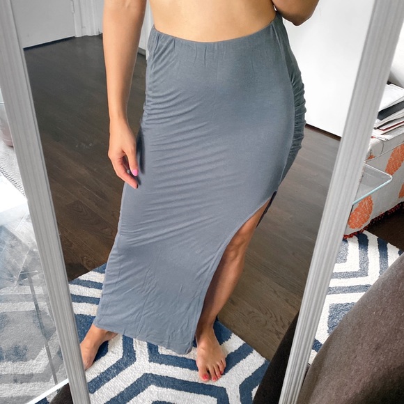 Soft Joie Dresses & Skirts - 🐚 SOFT JOIE SAGE GREY MAXI SKIRT!